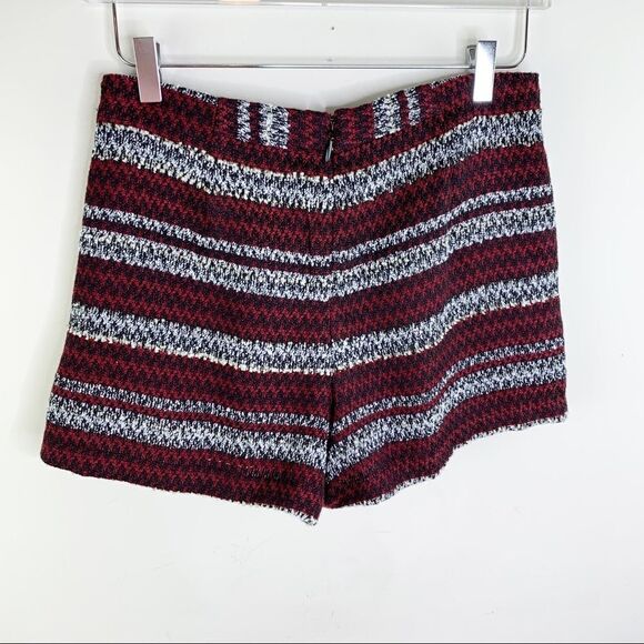 BCBGeneration Red/White/Black Stripe Boucle Shorts‎ - Picture 5 of 10
